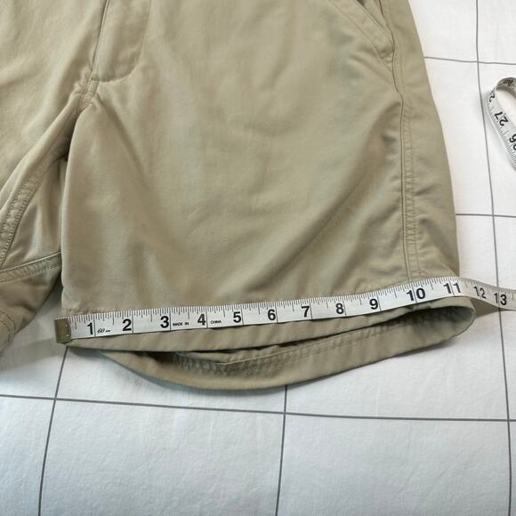 Duluth Trading Co Shorts Mens Large Tan Dry on the Fly Casual Nylon Hiking Trek - Picture 9 of 11